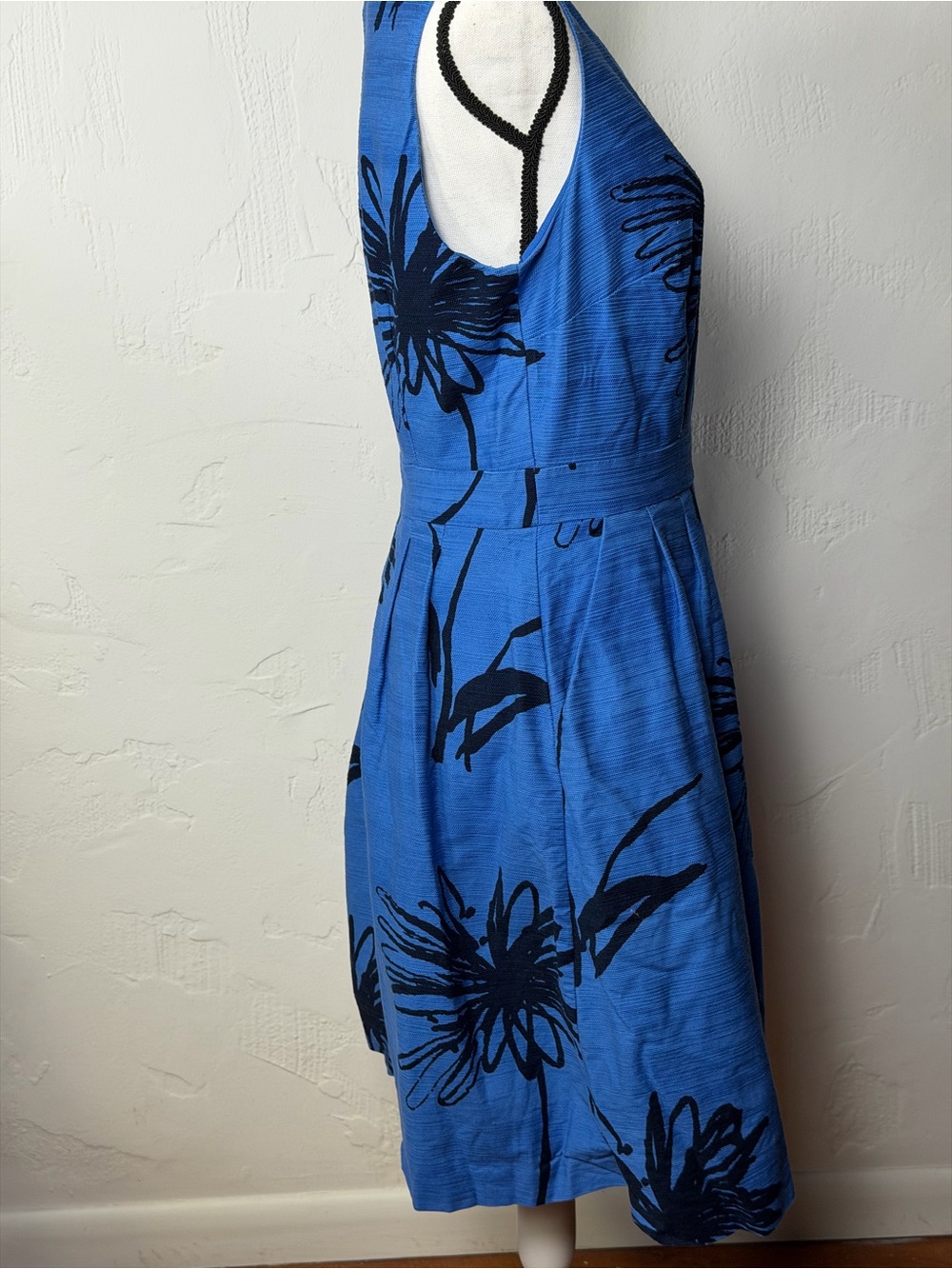 Boden Royal Blue Floral Midi Dress with Black Print- perfect size 8 - Picture 9 of 16